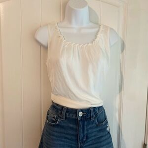 Tahari Eggshell White/Cream Ruffle Pleated Neck Tank Top Satin Blouse Sz X-Small